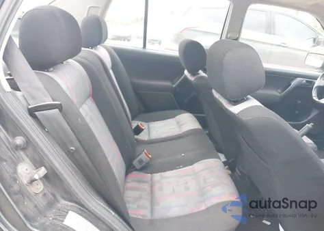 1997 Volkswagen Jetta Gt z USA, uszkodzony, nr VIN 3VWVA81H9VM077330